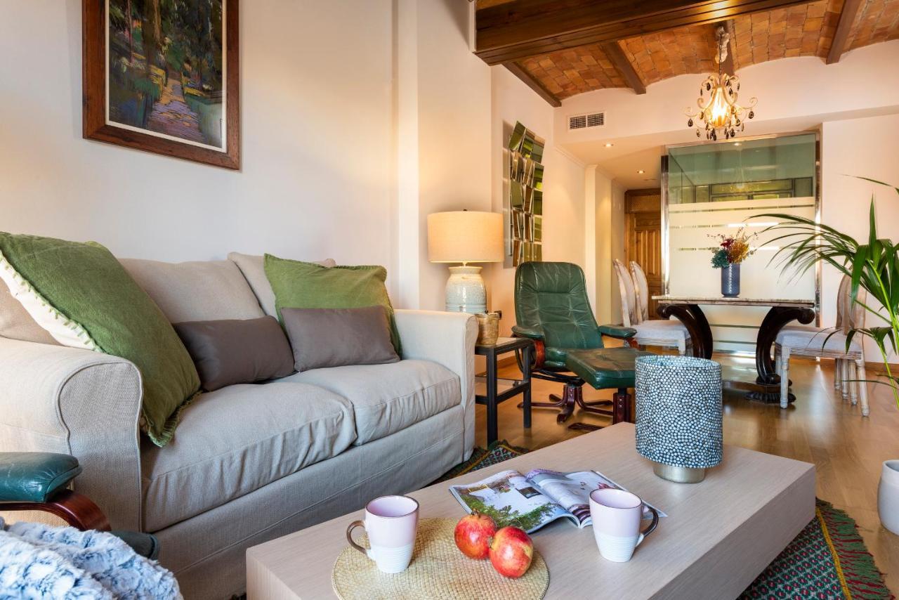 Genteel Home Bib Rambla Гранада Екстериор снимка